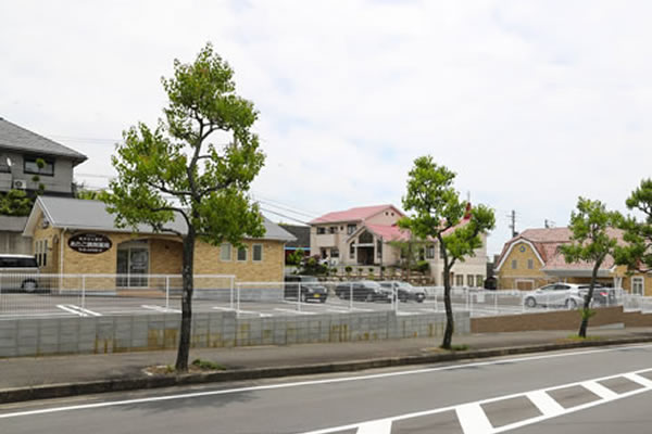 あたご調剤薬局ほしみが丘店 の写真