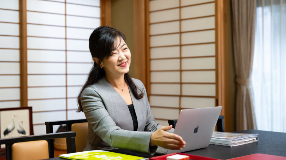 女性スタッフが丁寧にご対応
信頼いただけるお付き合いを