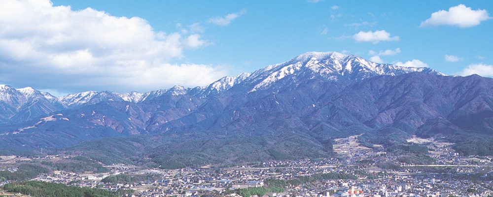 霊峰恵那山