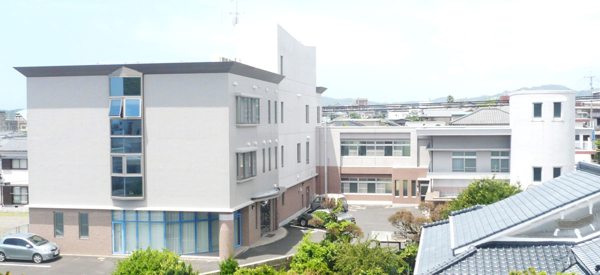 尾辻病院 の写真