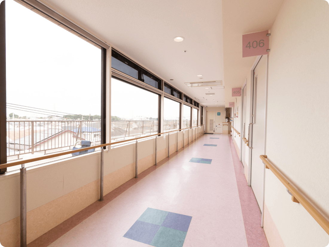東大泉病院の病棟廊下