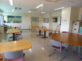 公式リハビリテーション科ページに掲載された室内