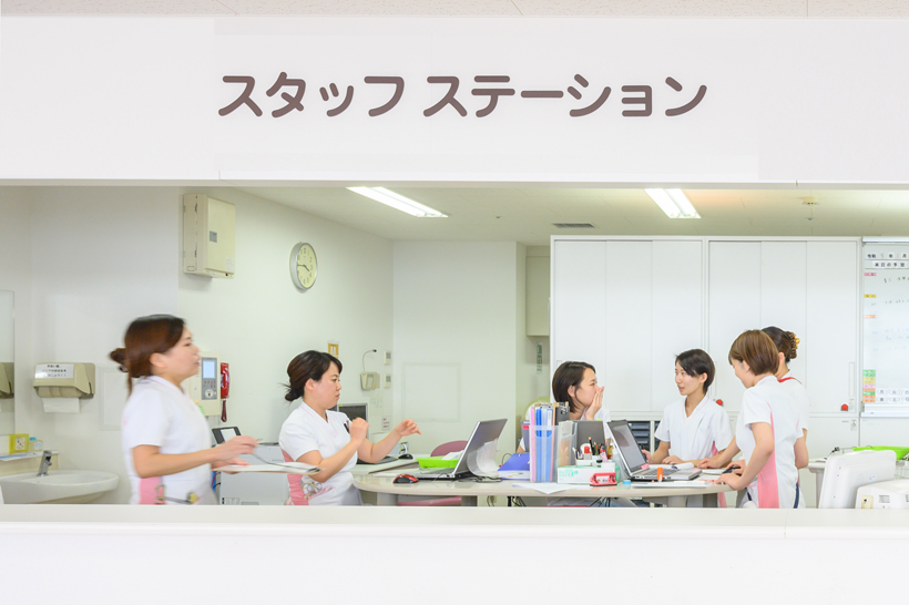 ベッドと病室設備