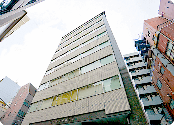 公式現場スタッフ採用サイト由来の建物外観画像