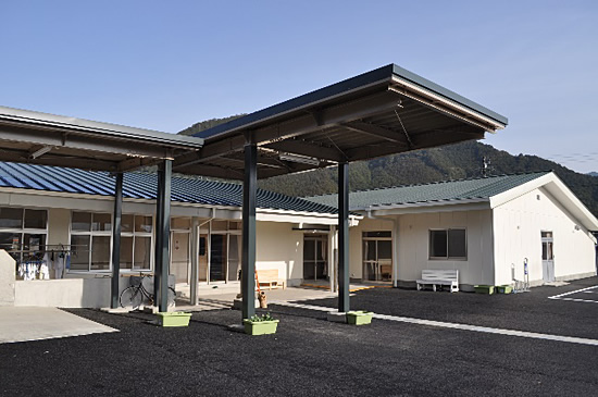 公式の障害者自立支援ページに掲載された紀北作業所の外観