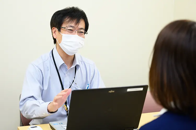 公式がん相談支援センターページに掲載される相談の様子