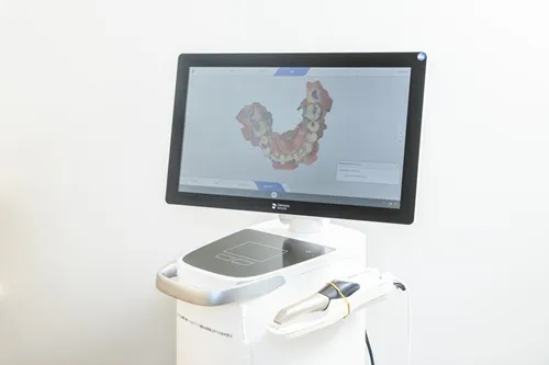 修復物の設計・製作に用いるセレックシステム