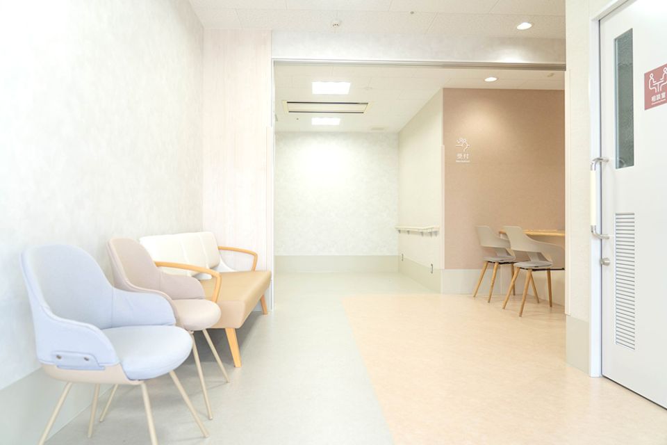 公式入退院支援センターページに掲示される相談・待合スペース