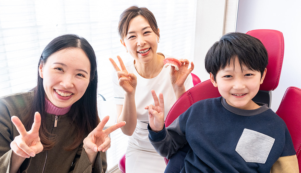THREE歯科・矯正歯科 の写真