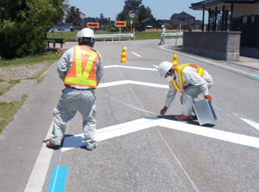富美道路株式会社 の写真