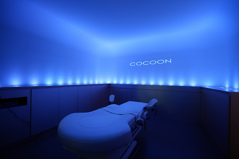 院内ギャラリー：分娩室COCOON