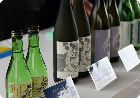 公式ブリューパークページに掲載された、日本酒を並べたショップコーナー
