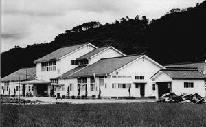 公式概要沿革に掲載される開設当時の病院建物