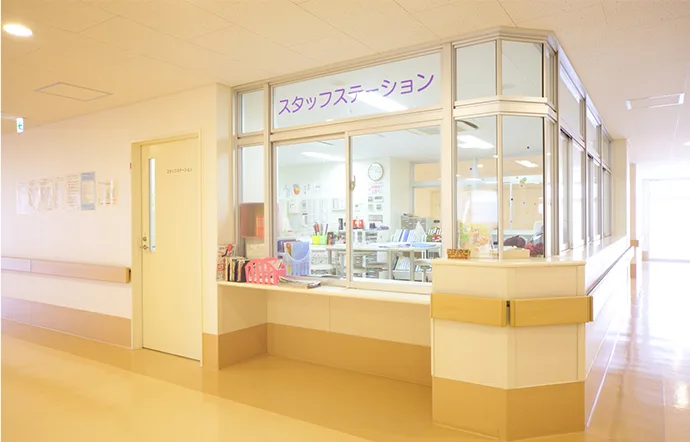 公式病院概要に掲載されたスタッフステーション