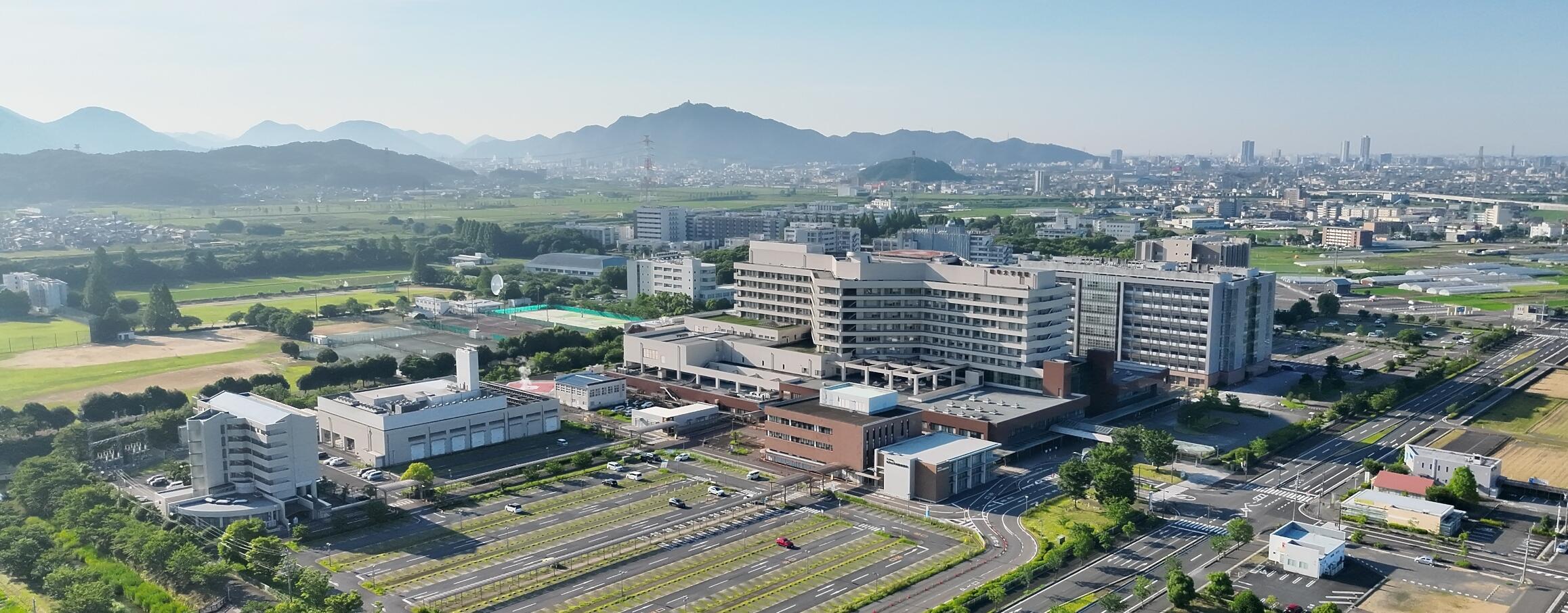 公式病院案内に掲載された岐阜大学医学部附属病院の航空全景