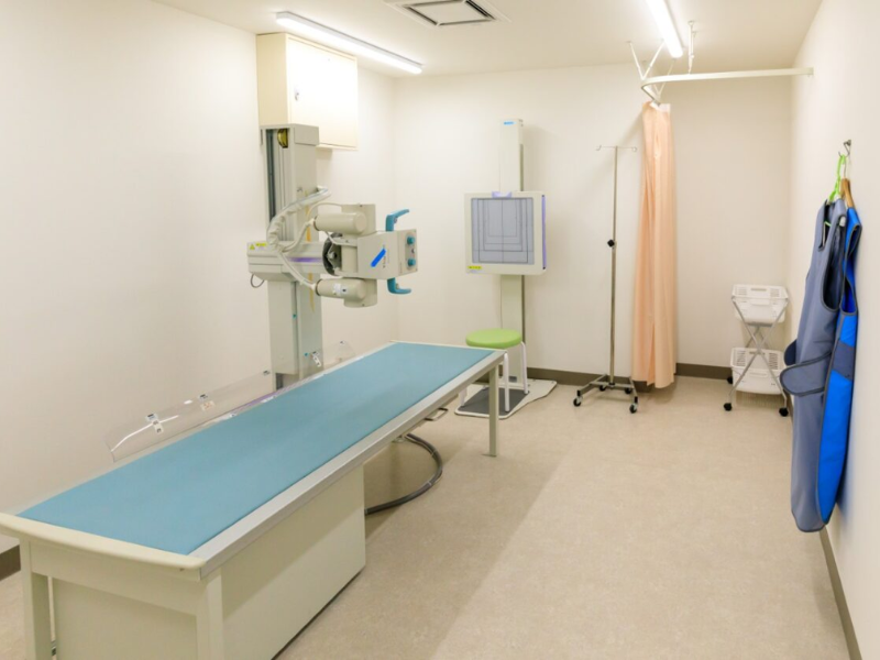 公式外来案内に掲載されたレントゲン設備