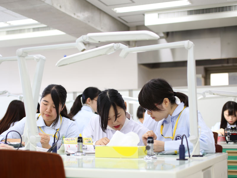 全国歯科技工士教育協議会 の写真