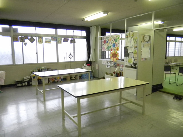 公式病院概要に掲載された無人の活動室