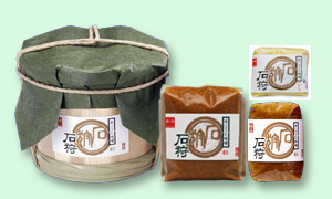 公式製品情報ページに掲載された、紅一点 石狩の樽・袋商品