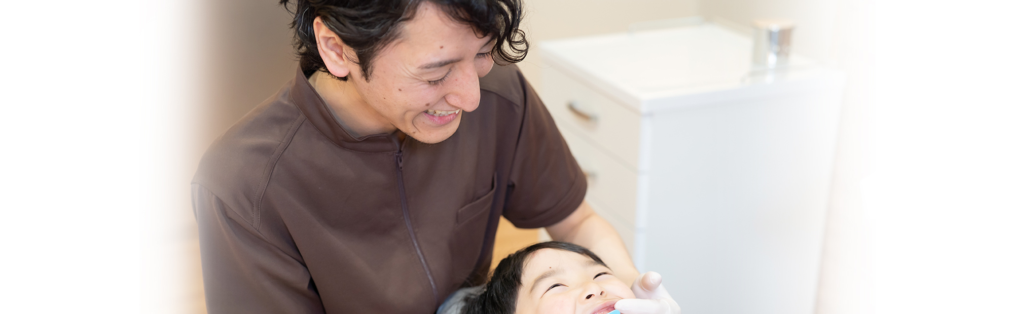 柏原まえだ大人こども歯科 の写真