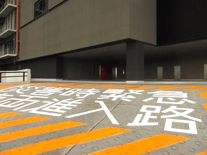 災害時救急車出入口