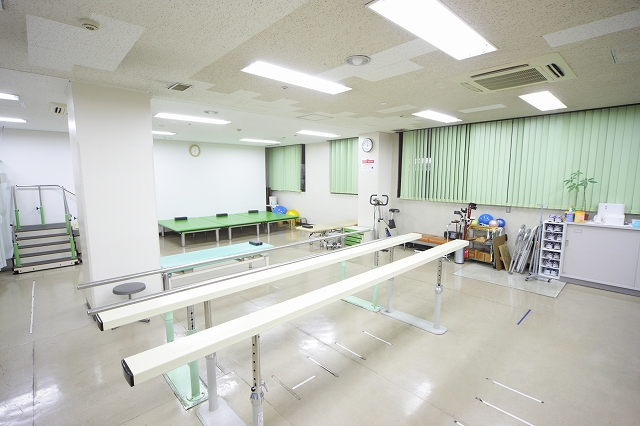 病院概要に掲載されたリハビリテーション室