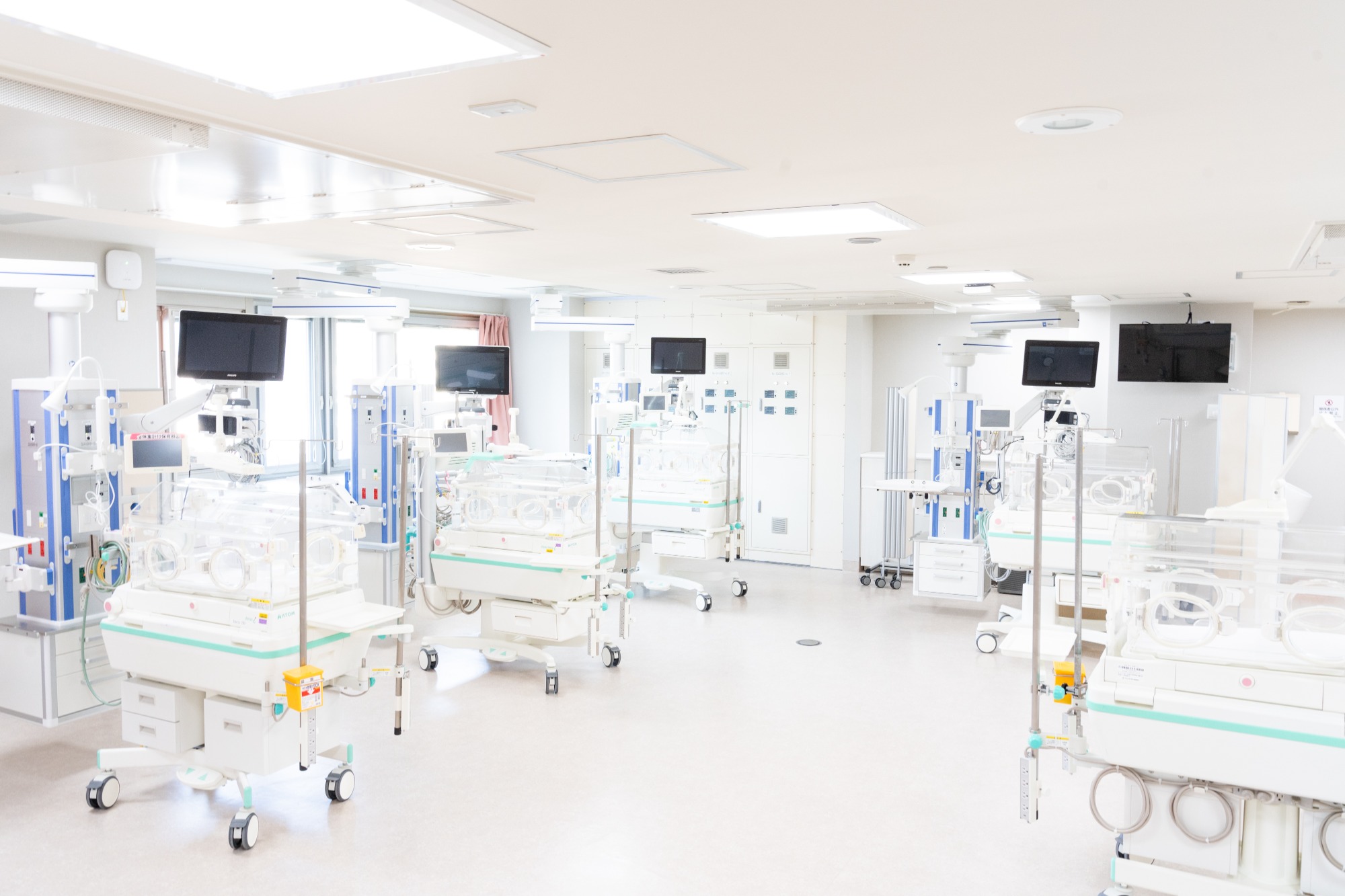 総合周産期母子医療センターのNICU
