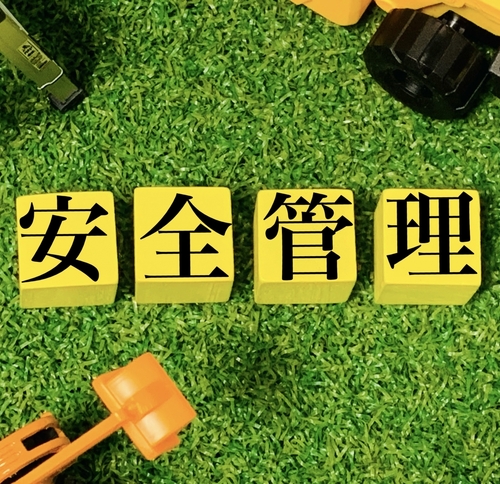 日常清掃ページ掲載の厨房清掃作業