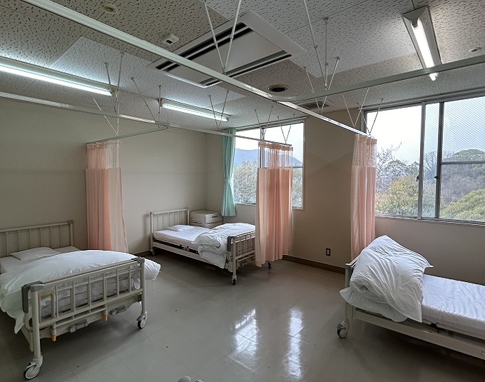 公式入院案内に掲載される複数床室
